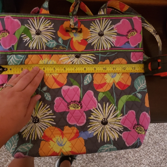 Small Vera Bradley Tote - Picture 4 of 4